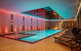 Hotel Palac Poledno